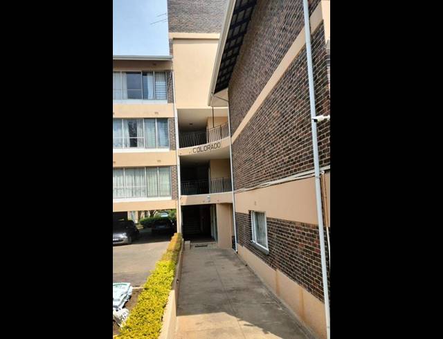 2 BEDROOM APARTMENT FOR SALE IN FERNDALE